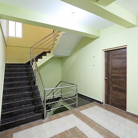 Oyo 11343 Hotel Sai International Bhubaneswar Exterior photo